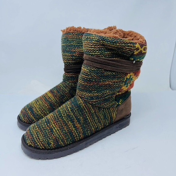 Essentials by Muk Luks Womens Boots Sz 9M Brown Knit Water Resistant Boos New - Picture 5 of 7